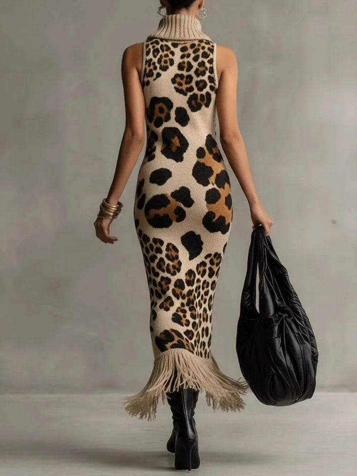 Orla - Tekstureret maxikjole i leopardprint