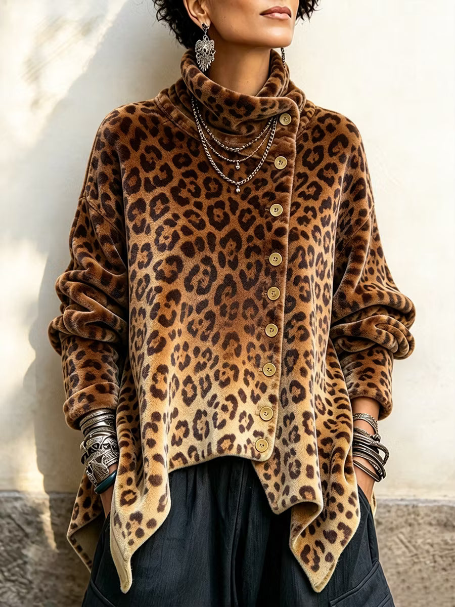 Caria - Blød leopardmønstret højhalset top