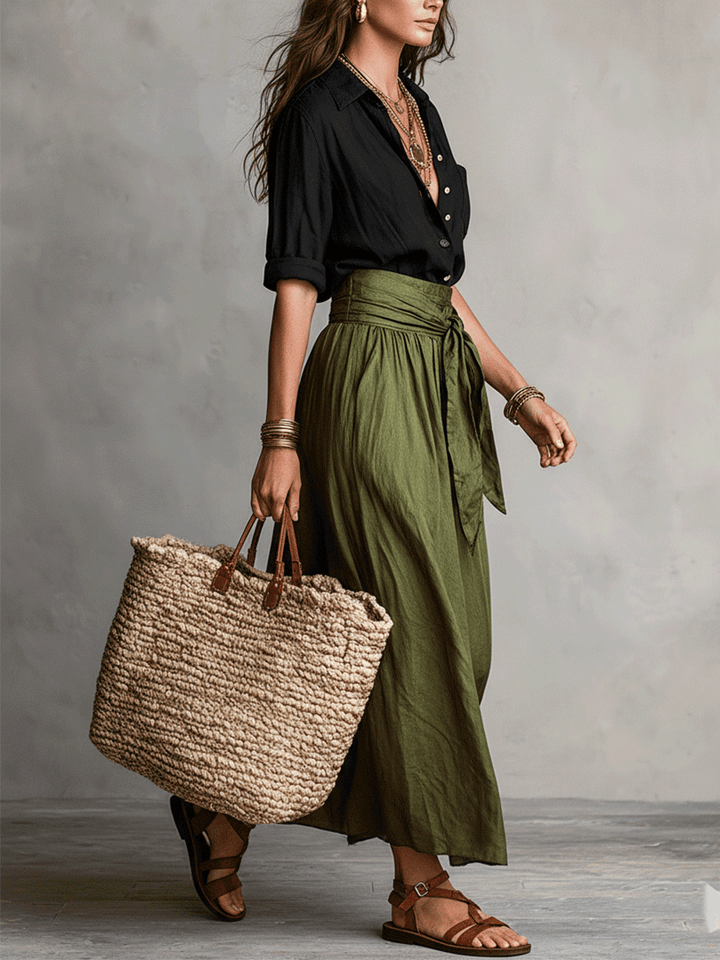 Estella - Elegant sæt med bluse og midi-nederdel