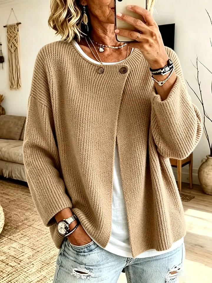 Anisa - Afslappet cardigan med knapdetalje