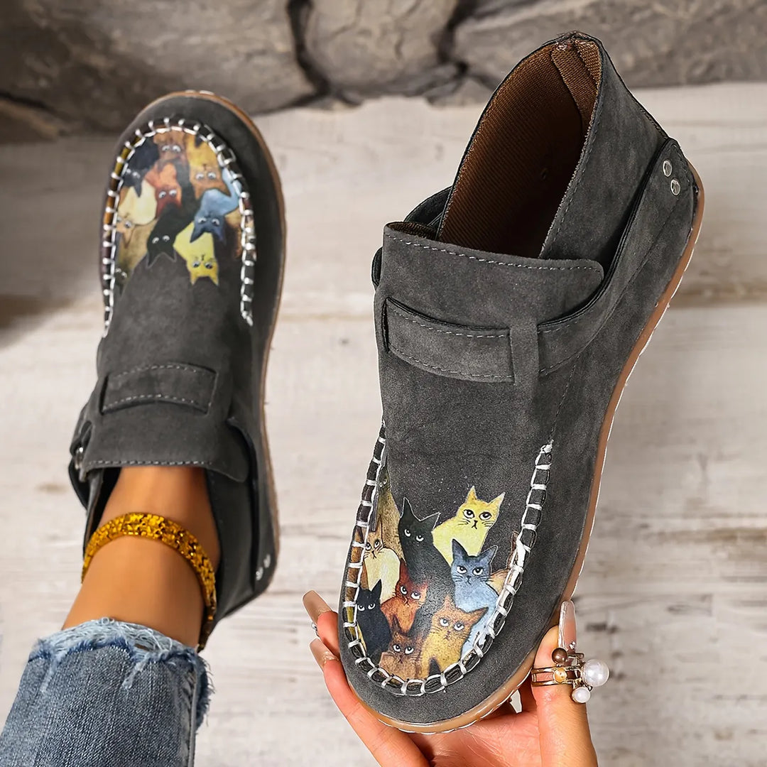 Cara - Komfortable loafers med spændedetalje