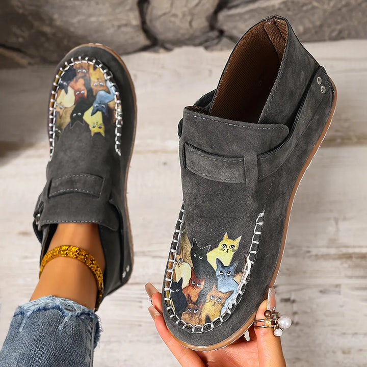 Cara - Komfortable loafers med spændedetalje
