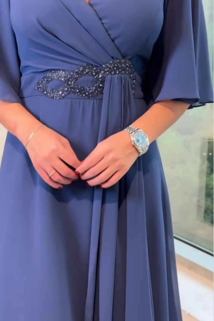 Celinette - Maxikjole i chiffon med krystalbesat talje