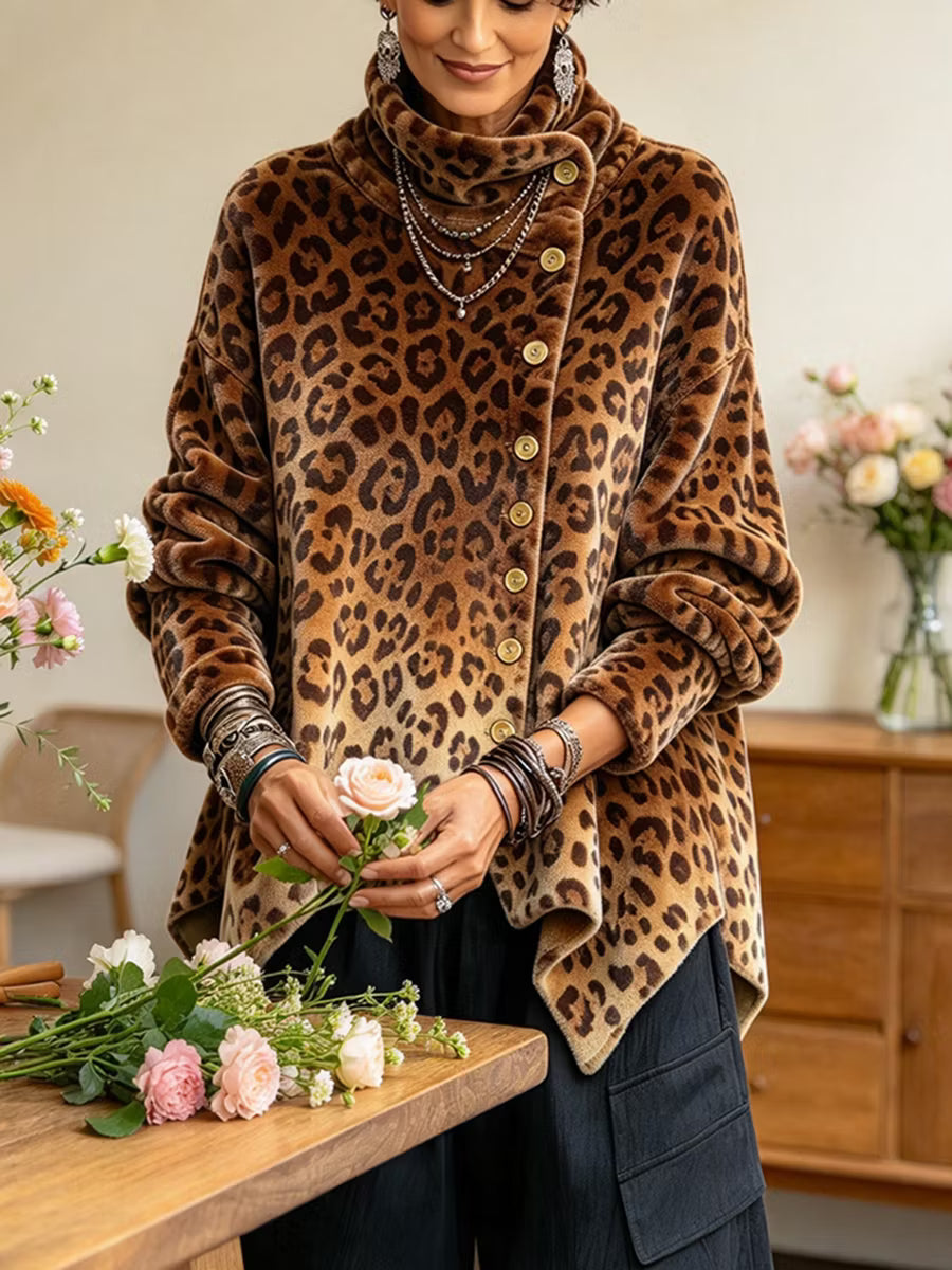 Caria - Blød leopardmønstret højhalset top