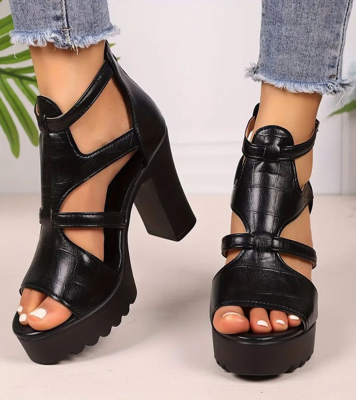 Elestine - Skulpturelle gladiatorsandaler med plateau