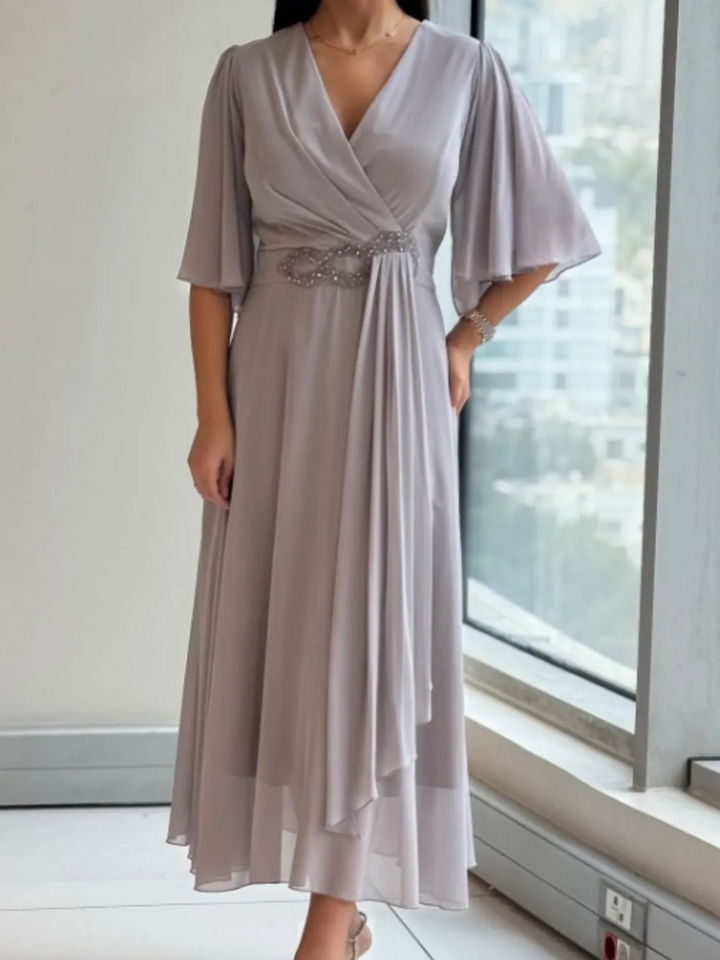 Celinette - Maxikjole i chiffon med krystalbesat talje