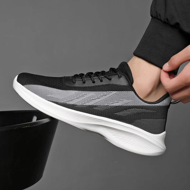 Kellan - komfortable letvægts-sneakers med snørebånd