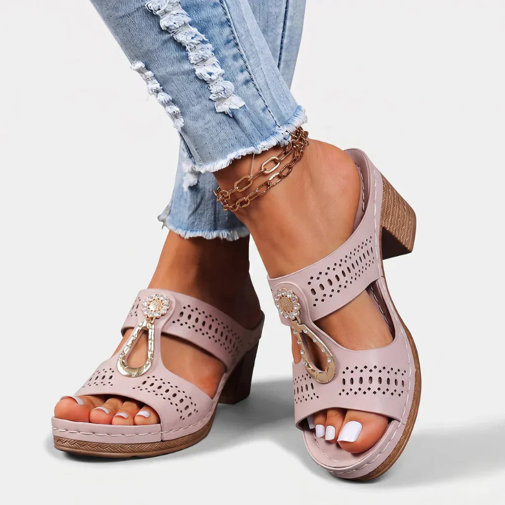 Deliora - støttende sandaler