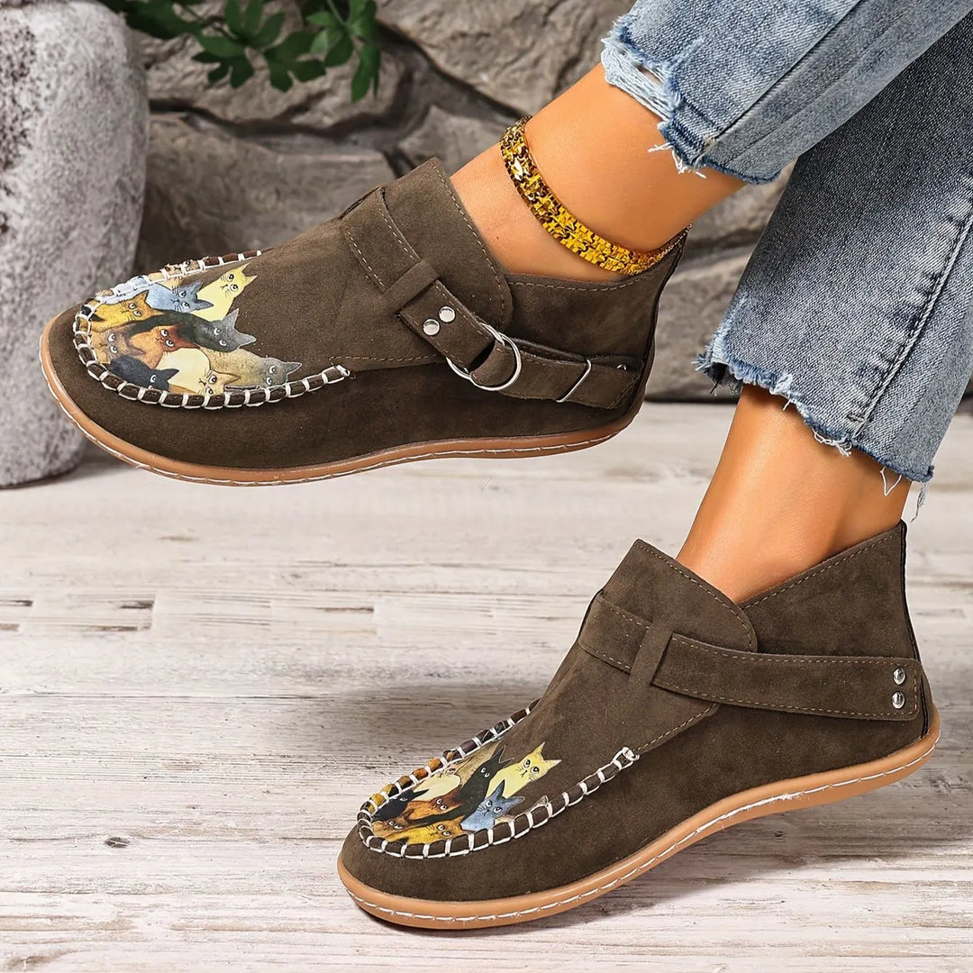Cara - Komfortable loafers med spændedetalje
