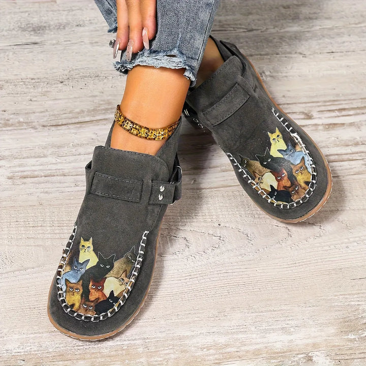 Cara - Komfortable loafers med spændedetalje