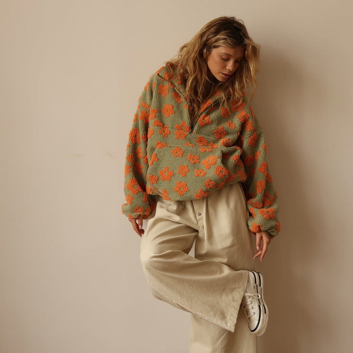 Clemency - Lun blomstret fleecepullover