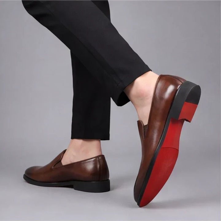 Dougie - Loafers med rød sål
