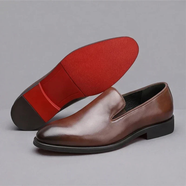 Dougie - Loafers med rød sål