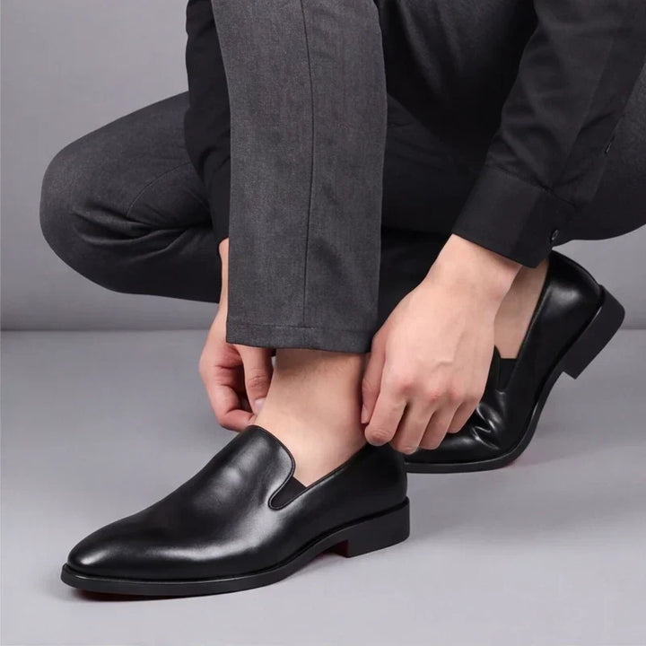 Dougie - Loafers med rød sål