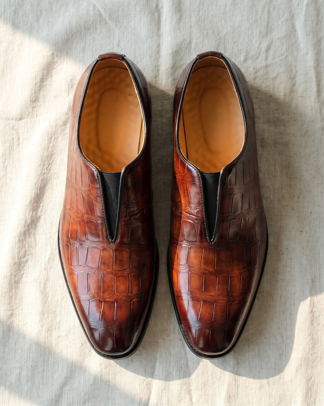Denton - Patinerede slip-on loafers med krokoeffekt